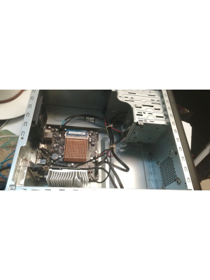 ASUS K31AN. SSD 120 GB, 4 GB RAM, gravador de DVD.