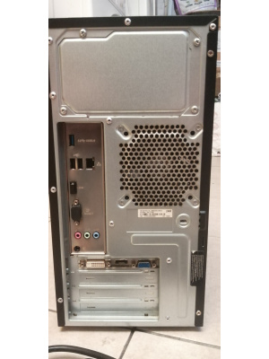 ASUS K31AN. SSD 120 GB, 4 GB RAM, gravador de DVD.